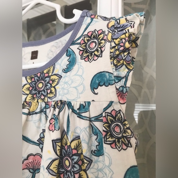 Tea Collection size 6 flutter sleeve dress in 100% cotton birds, floral NWOT - Picture 3 of 5